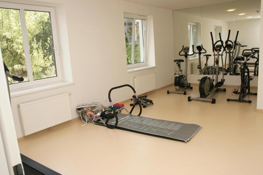 Familienresidenz Hotel Филах Екстериор снимка