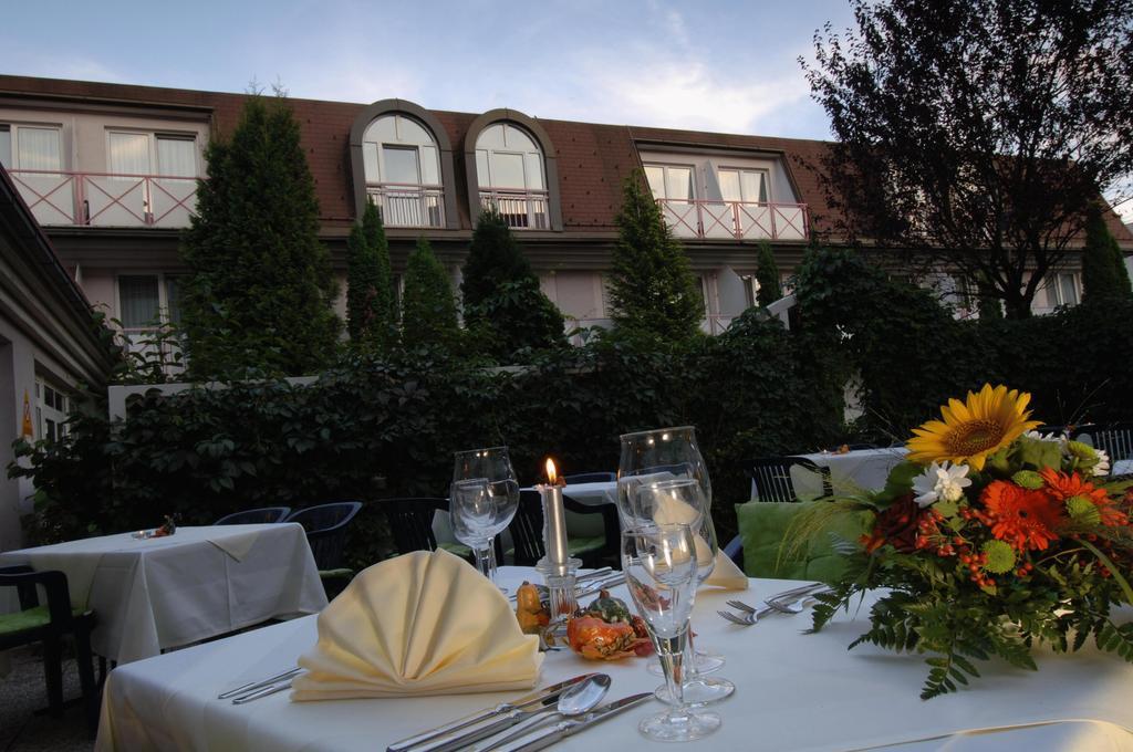 Familienresidenz Hotel Филах Екстериор снимка